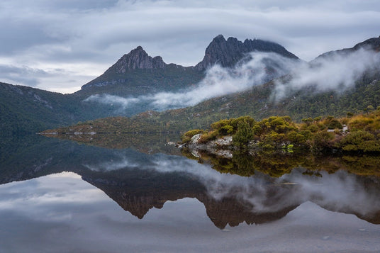 Cradle Mountain view from lake by Tasmania Plywood Supplier Ply Online